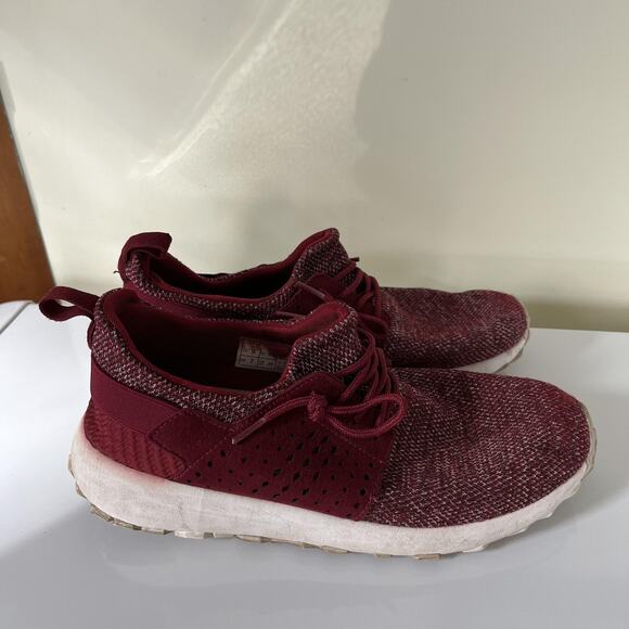 Hey Dude Shoes Womens Size 9 Red Knit Lightweight Casual Lace Up Foam Sneakers - Picture 2 of 9